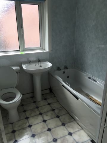 Old bathroom in need of a major overhaul